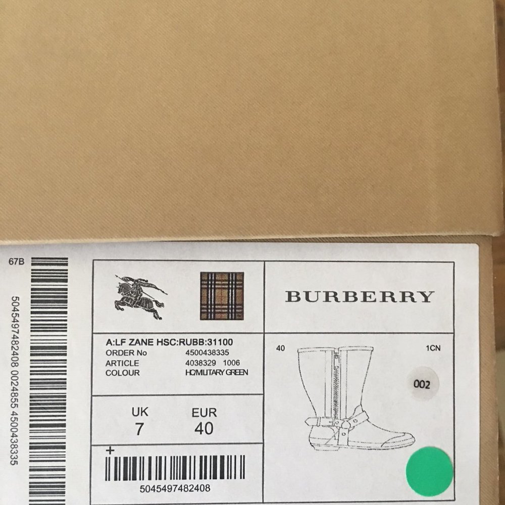 *RARE*BNIB*Burberry Buckle and Strap Rain Boots - Picture 5 of 6